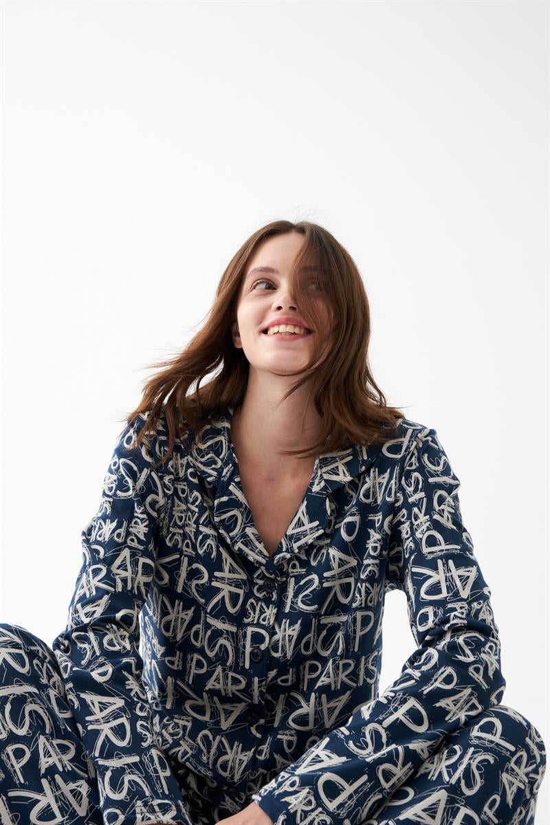 Akbeniz Women's Navy Blue 'Paris' Print Button-Up Cotton Pajama Set