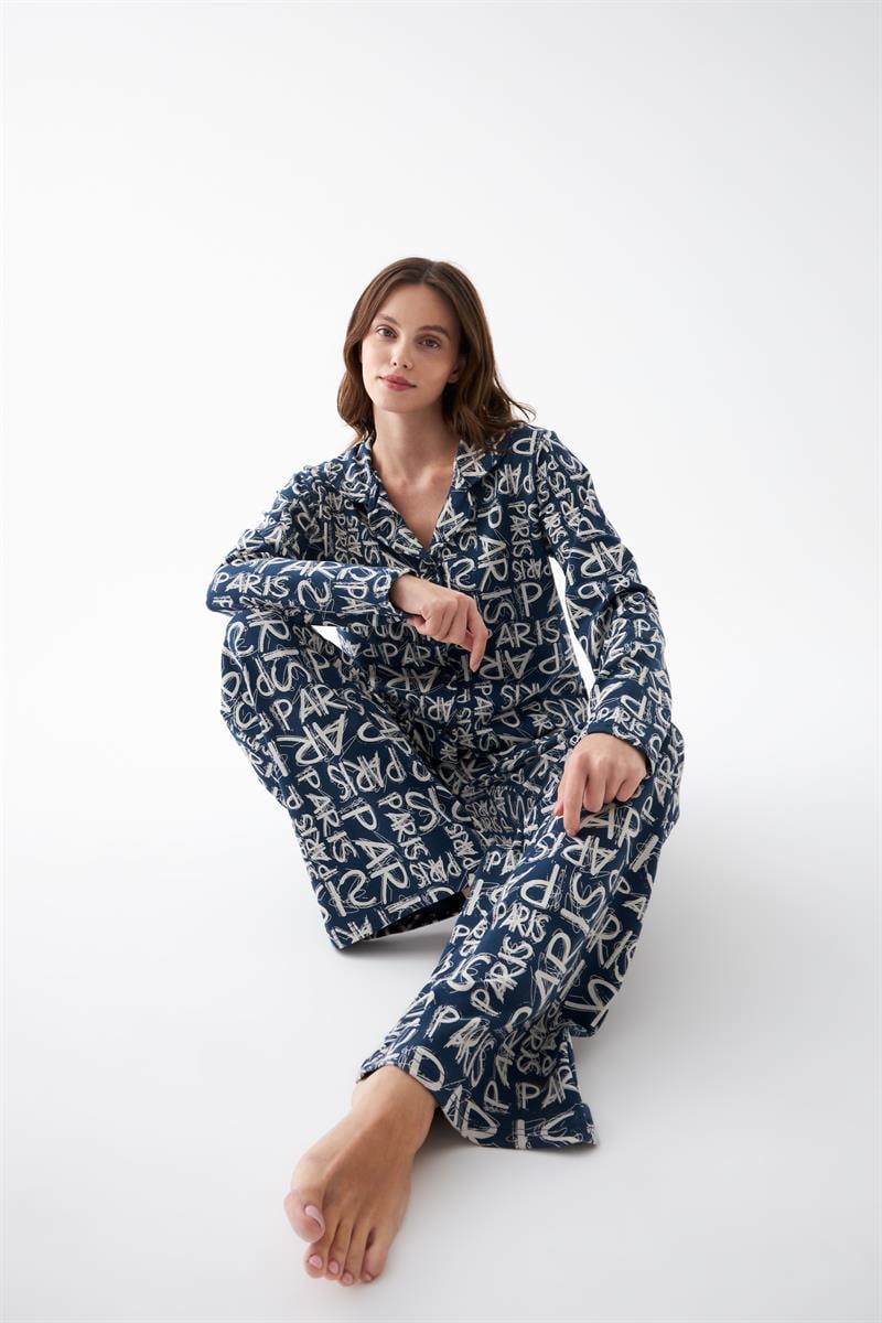 Akbeniz Women's Navy Blue 'Paris' Print Button-Up Cotton Pajama Set